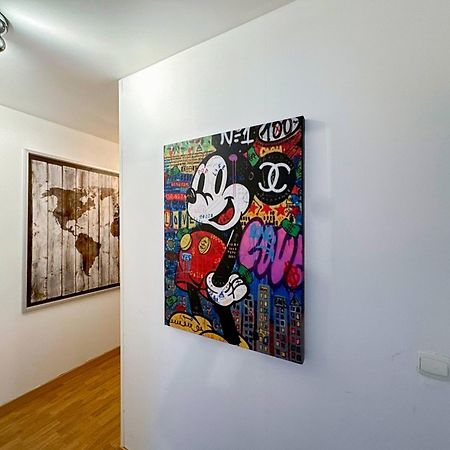 Les Paves De Prague - Appartement Pour 4 A 10 Minutes De Disneyland Paris مونتِفرا المظهر الخارجي الصورة