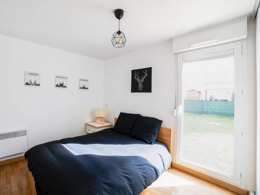 Les Paves De Prague - Appartement Pour 4 A 10 Minutes De Disneyland Paris مونتِفرا المظهر الخارجي الصورة